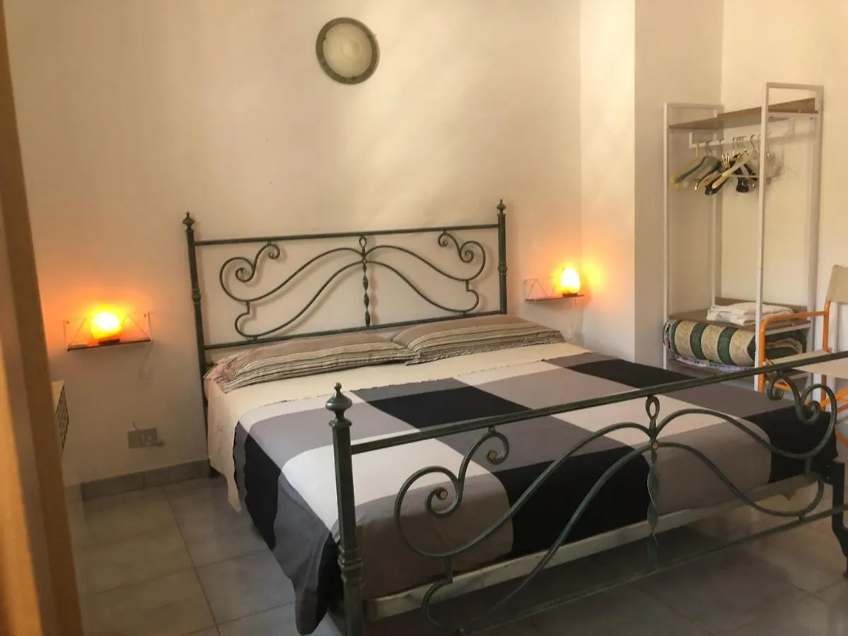 Mare Luna Casa Taormina 0*,